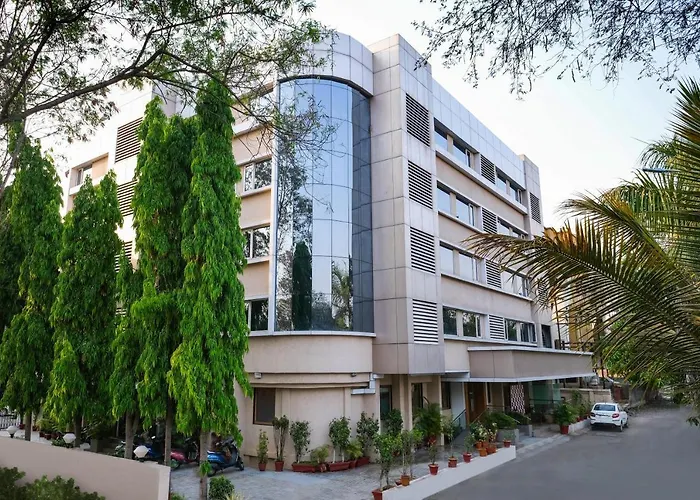 7 Apple Hotel Pimpri Pune