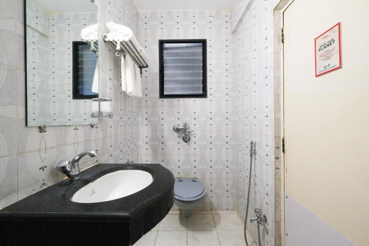 Hotel 7 Apple Pimpri Pune 3*