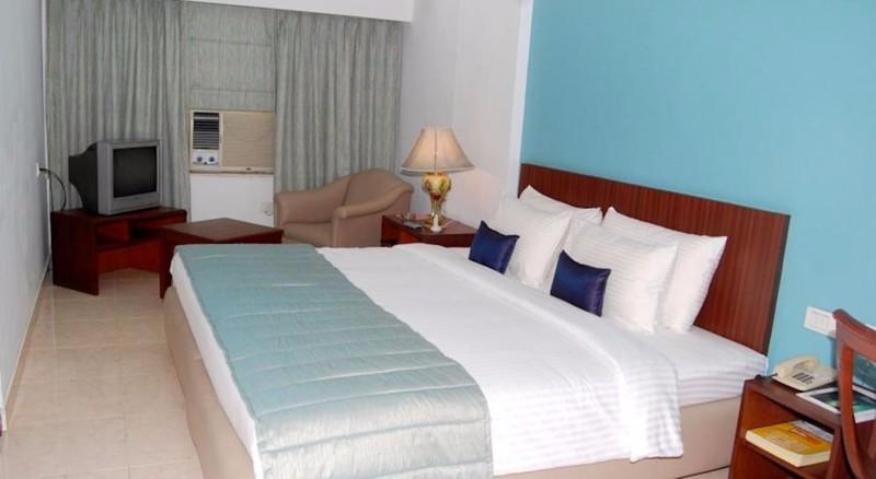 7 Apple Pimpri Pune Hotel 3*