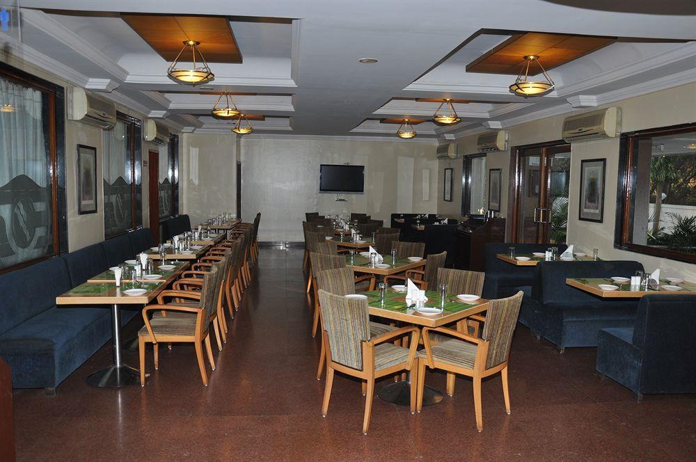 7 Apple Pimpri Pune 3* Arvi