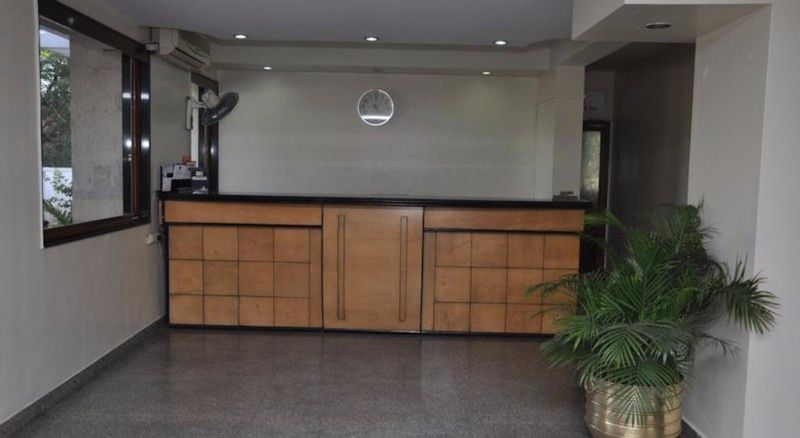 Hotel 7 Apple Pimpri Pune Arvi