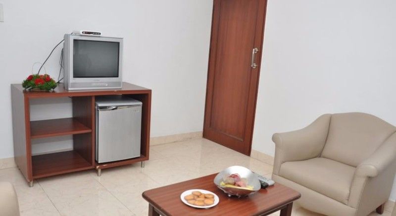 7 Apple Pimpri Pune