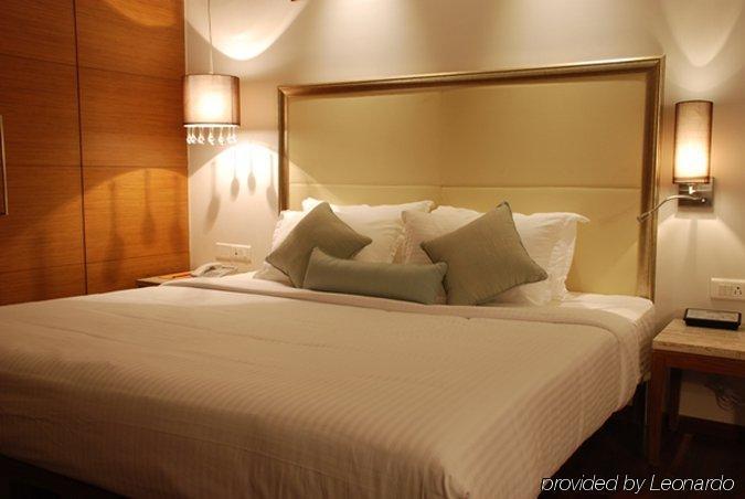 Hotel 7 Apple Pimpri Pune