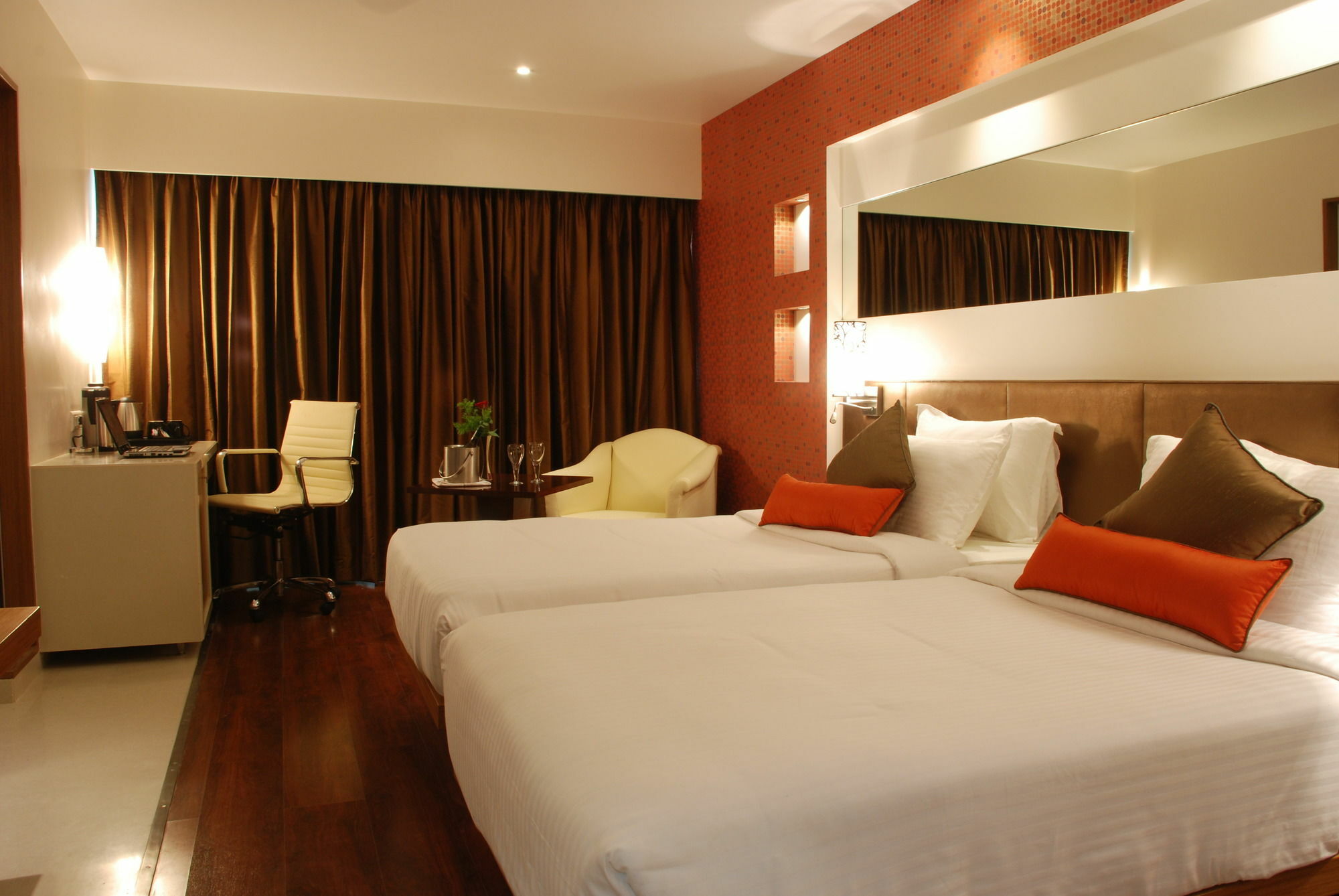 7 Apple Pimpri Pune Hotel Arvi